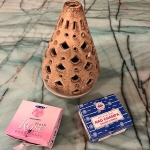 Speckled Ceramic Teardrop Incense Burner with Nag Champa Cones - BOGO